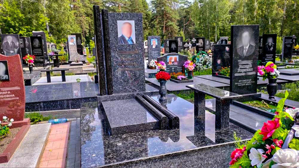 Памятники цена