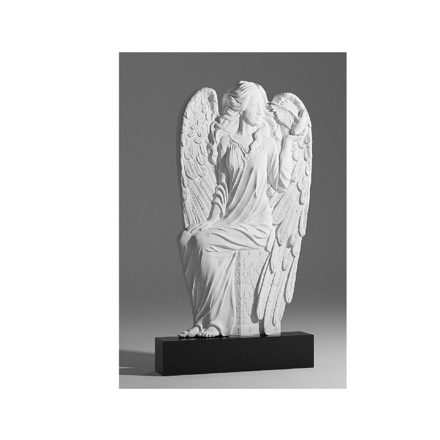 105-angel-s-golubem-v-ruke